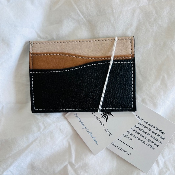 Noonday Collection Handbags - Noonday Landscape Cardholder